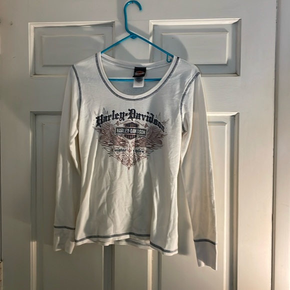Harley-Davidson Tops - Women’s long sleeve size L Harley Davidson